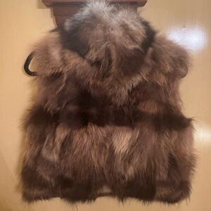 Adrienne Landau Brown Genuine Fur Vest Size S Luxury Designer